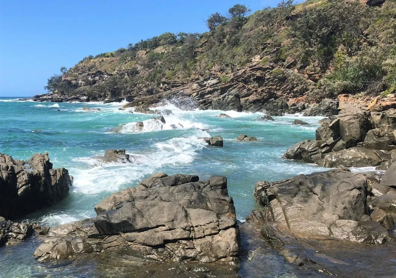 Apartment Homely 2 Bedroom Apt At Coolum Beach W Pool